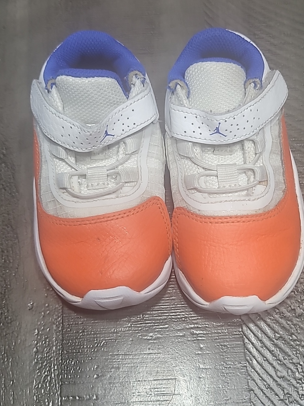 Jordan Nike Toddler Kids' Orange and White Athletic Shoes Size 7c Unisex - Picture 2 of 6